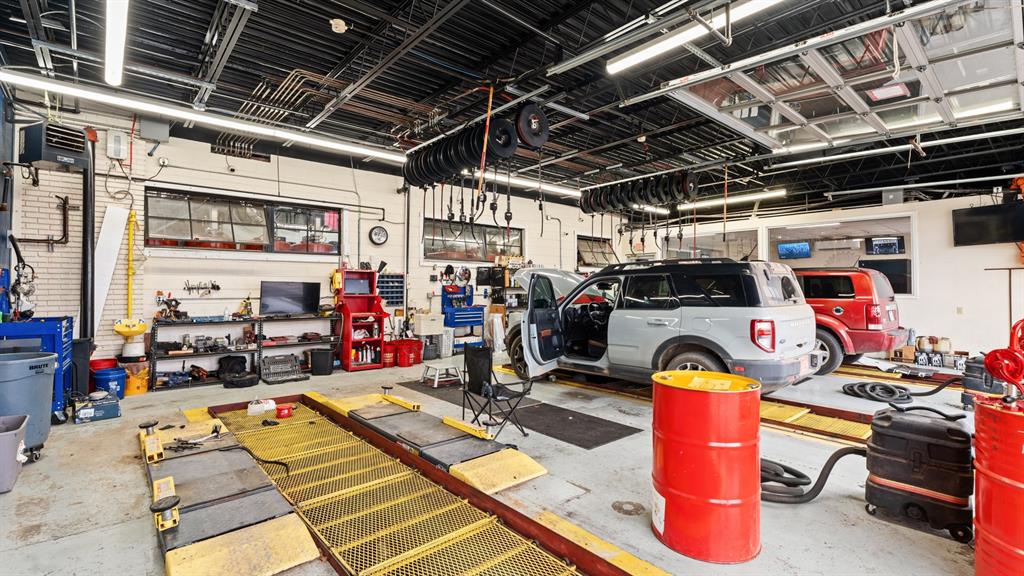 1107 N Shawnee Street