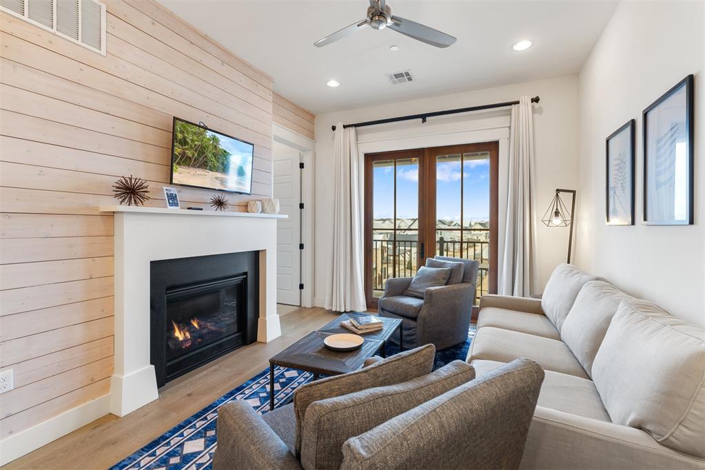 29 Water Street Unit: 8