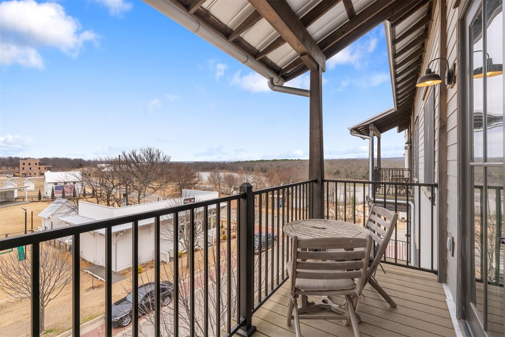 29 Water Street Unit: 8