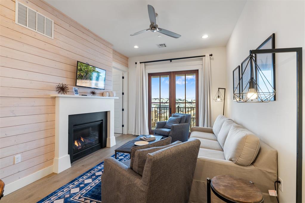 29 Water Street Unit: 8