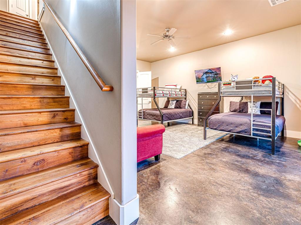 37271 S Cliff Crest Drive