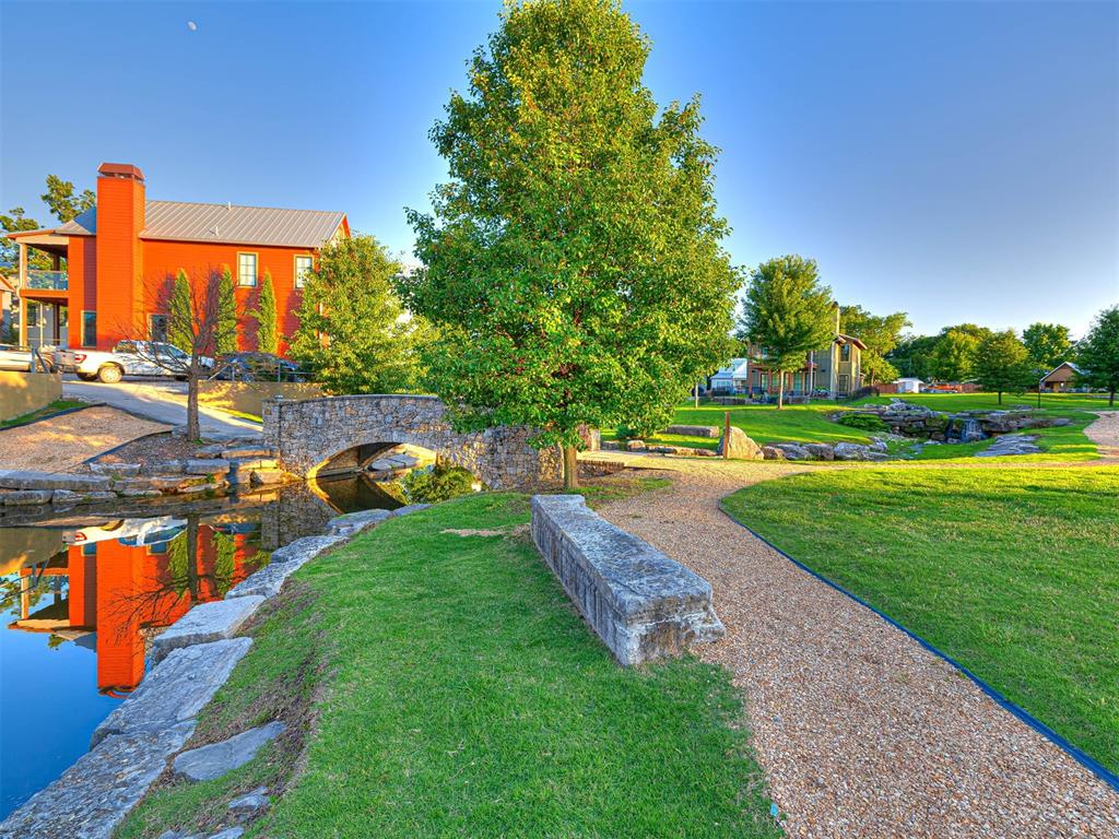 37271 S Cliff Crest Drive