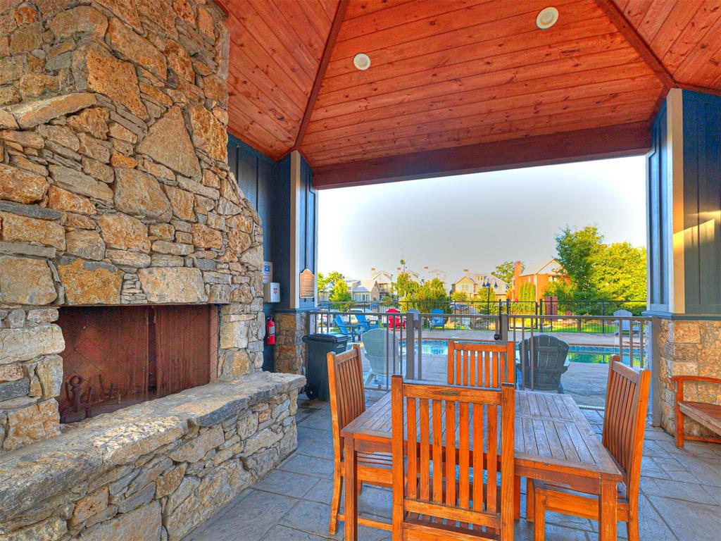 37271 S Cliff Crest Drive