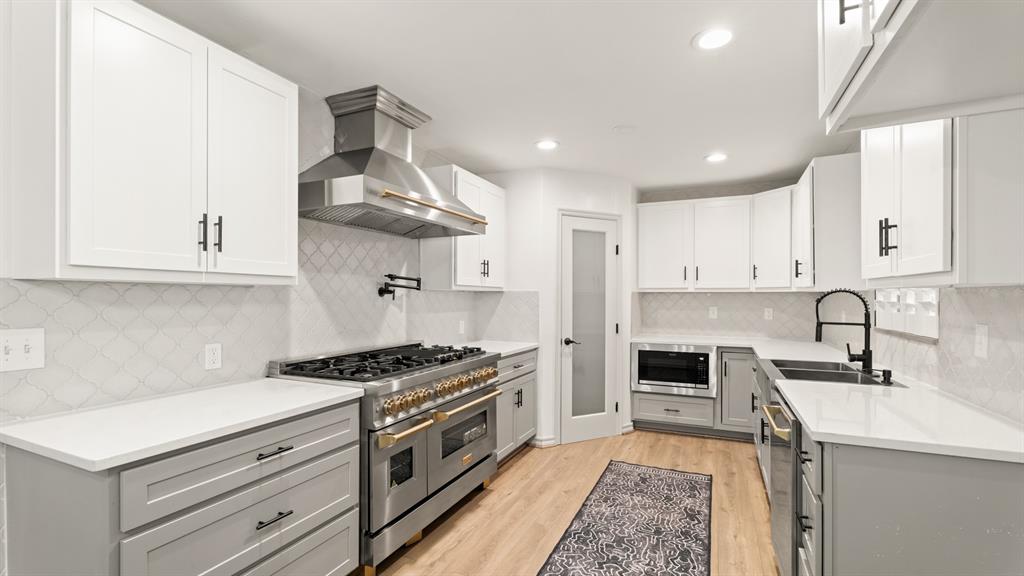 4200 N Harvey Parkway