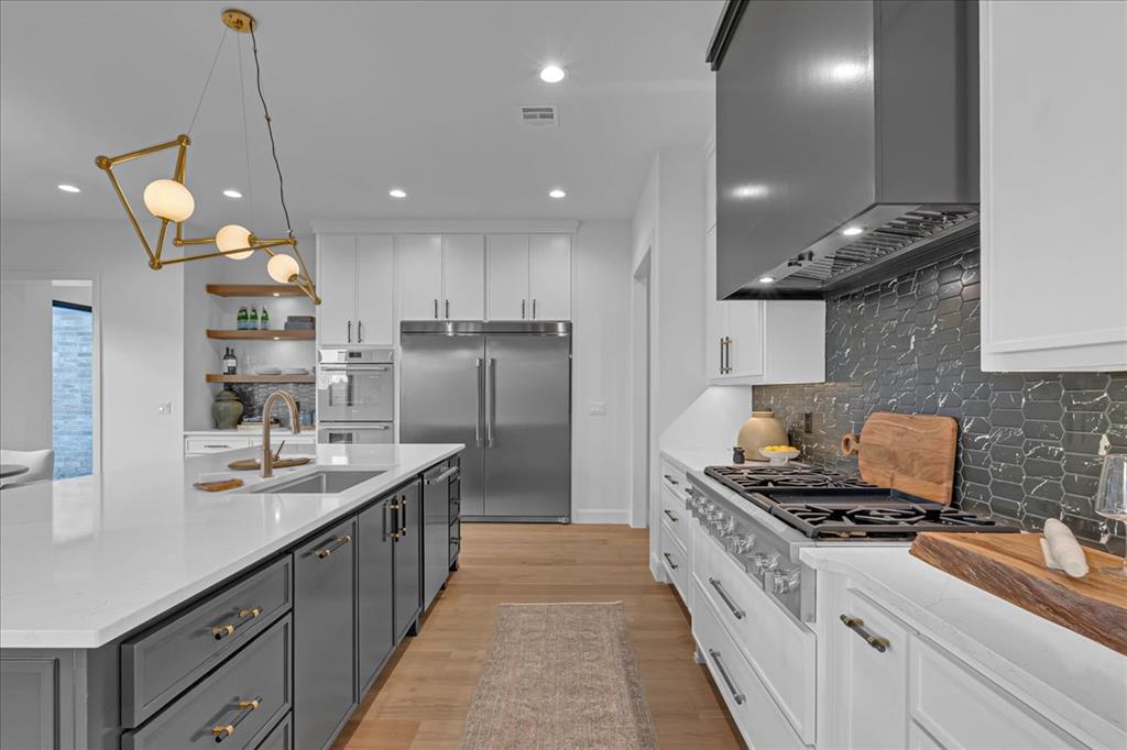 3917 Stone Bluff Way