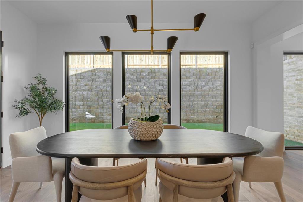 3917 Stone Bluff Way