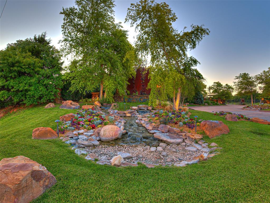 7033 James Creek Trail