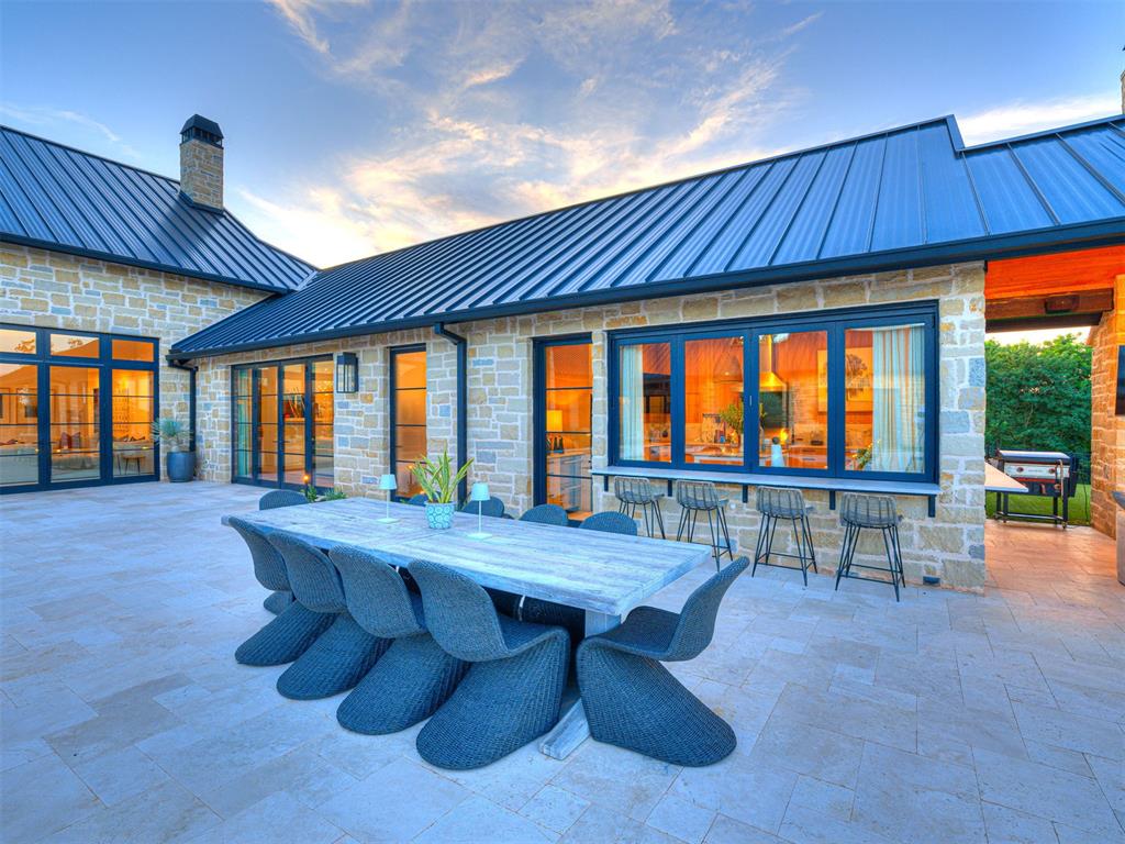 3003 S Country Club Road