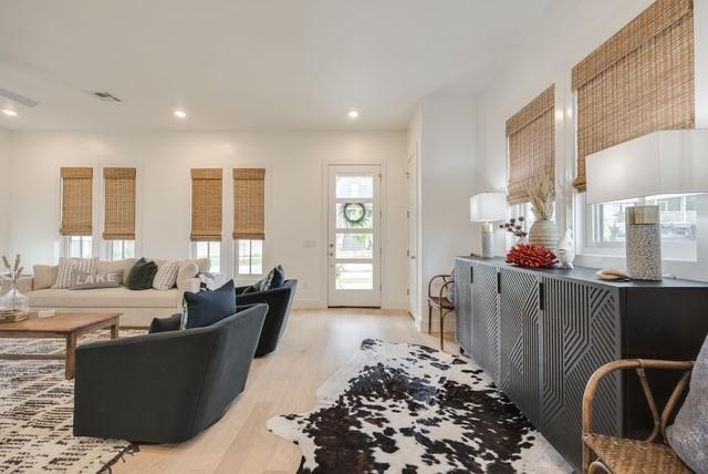 44 Ramble Along Road