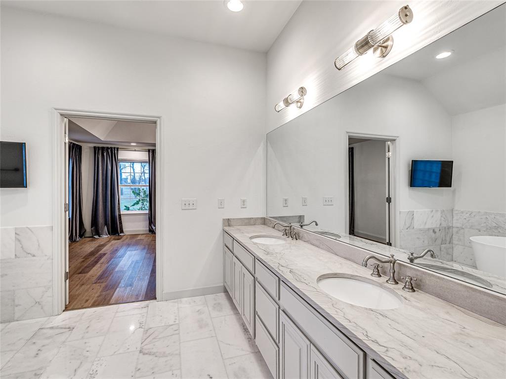 12724 N Torre Pines Lane