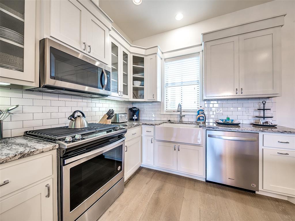 29 N Water Street Unit: 11F