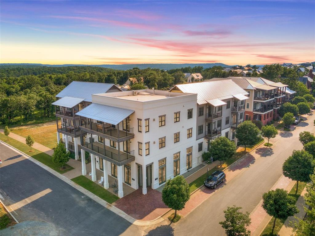 29 N Water Street Unit: 11F