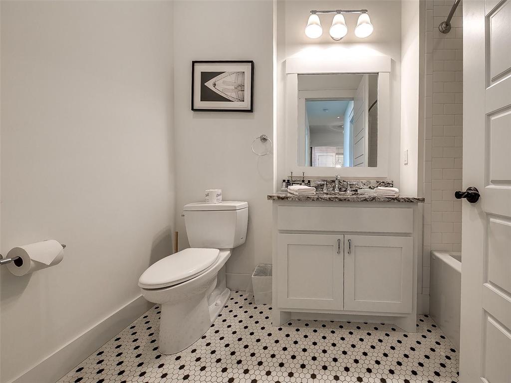 29 N Water Street Unit: 11F