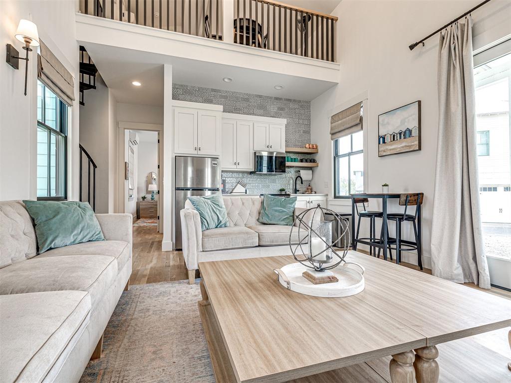36 Firefly Lane
