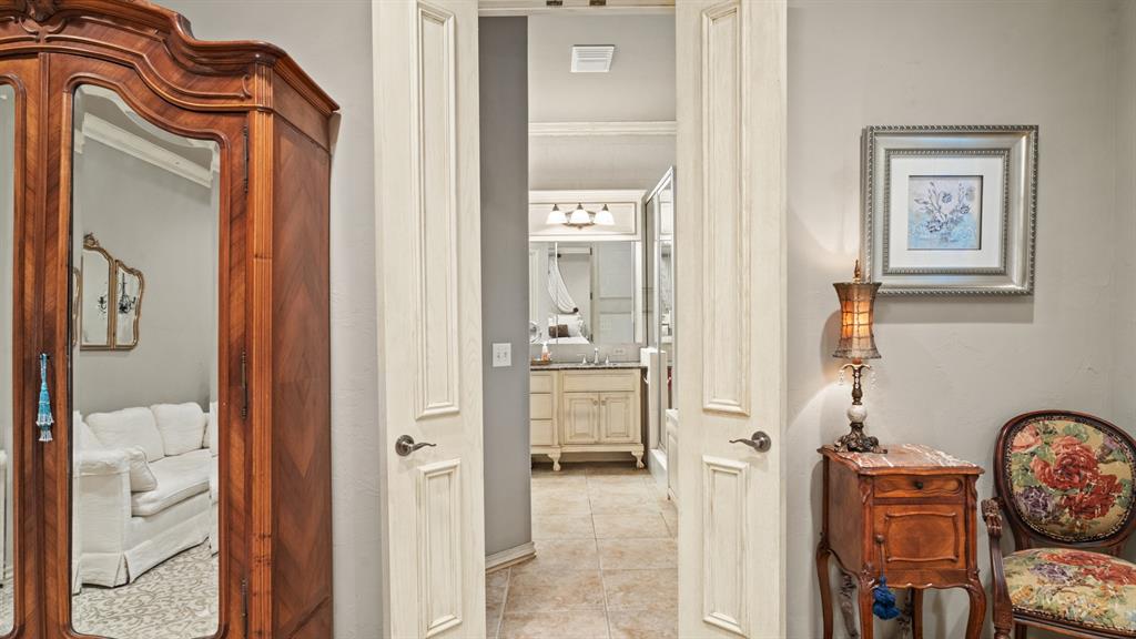 3708 Hunters Creek Road