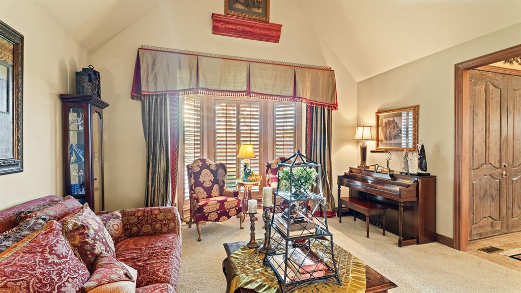 3708 Hunters Creek Road