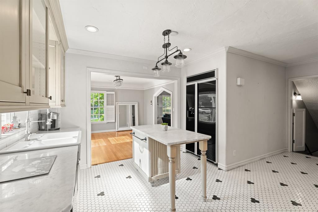 532 NW 40th Street