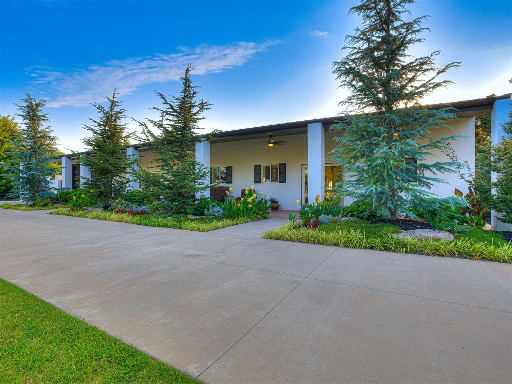 833 Mayfield Road