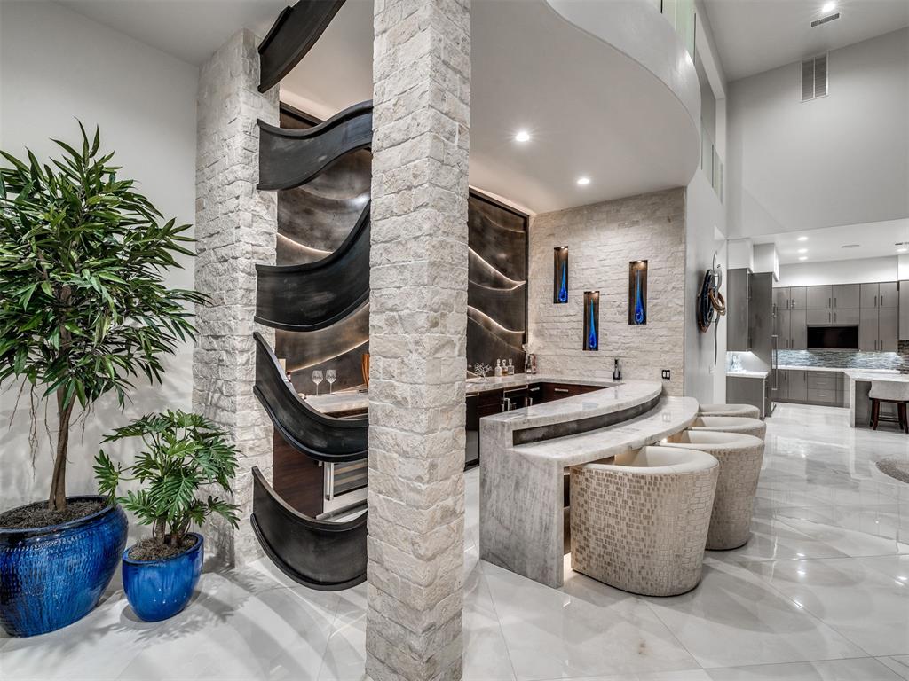 833 Mayfield Road