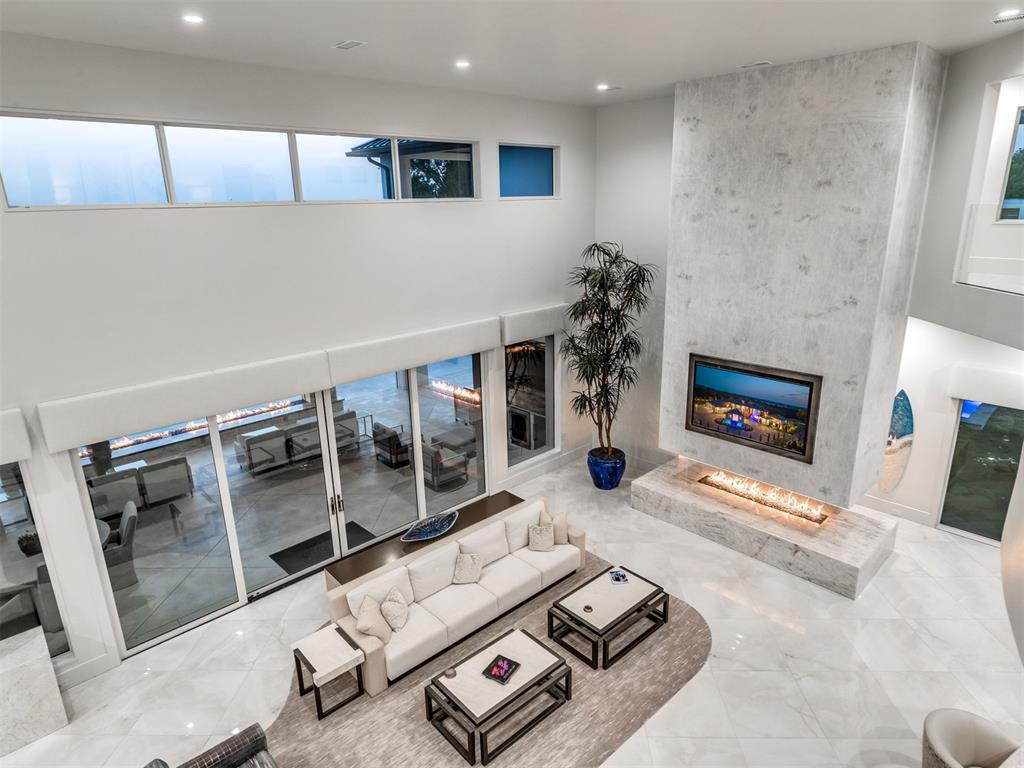 833 Mayfield Road