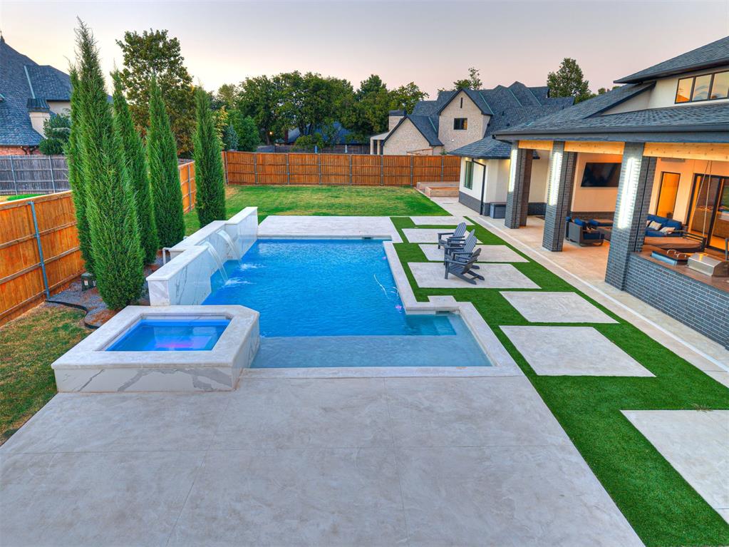 12901 Rivendell Drive