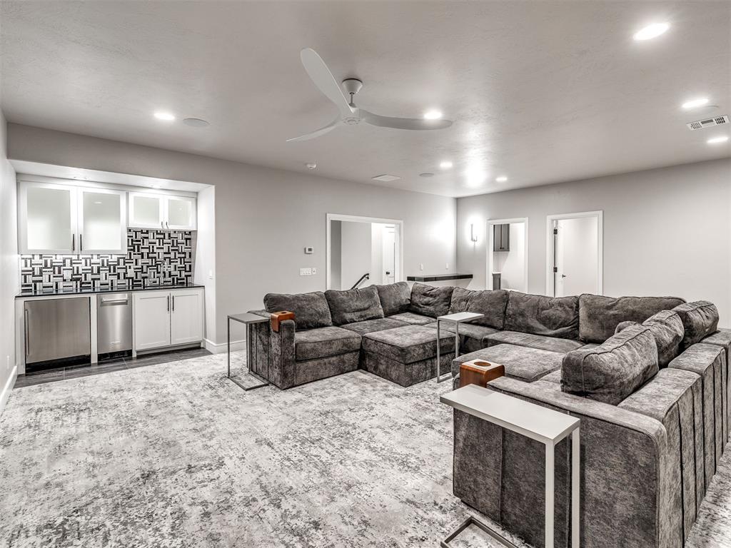 12901 Rivendell Drive