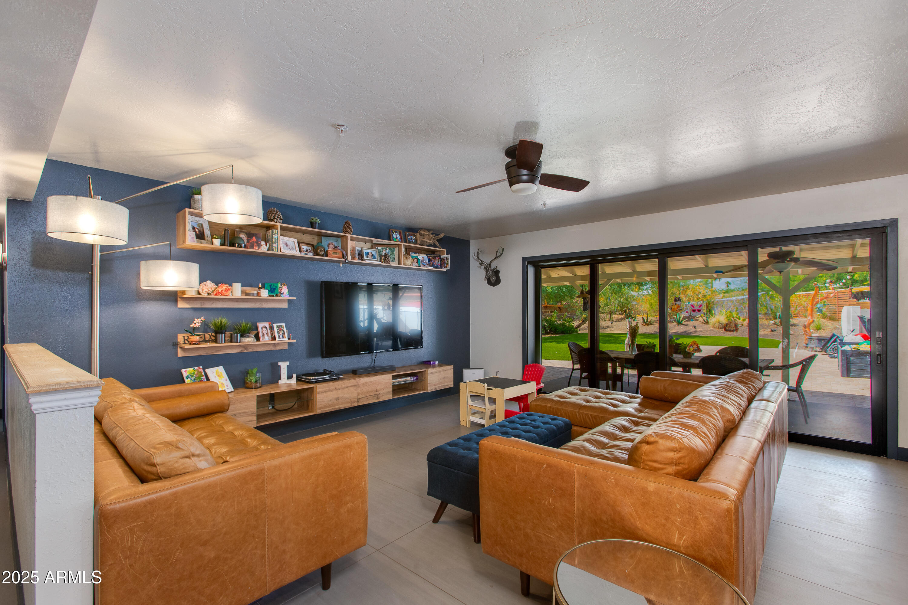 7102 E KALIL Drive
