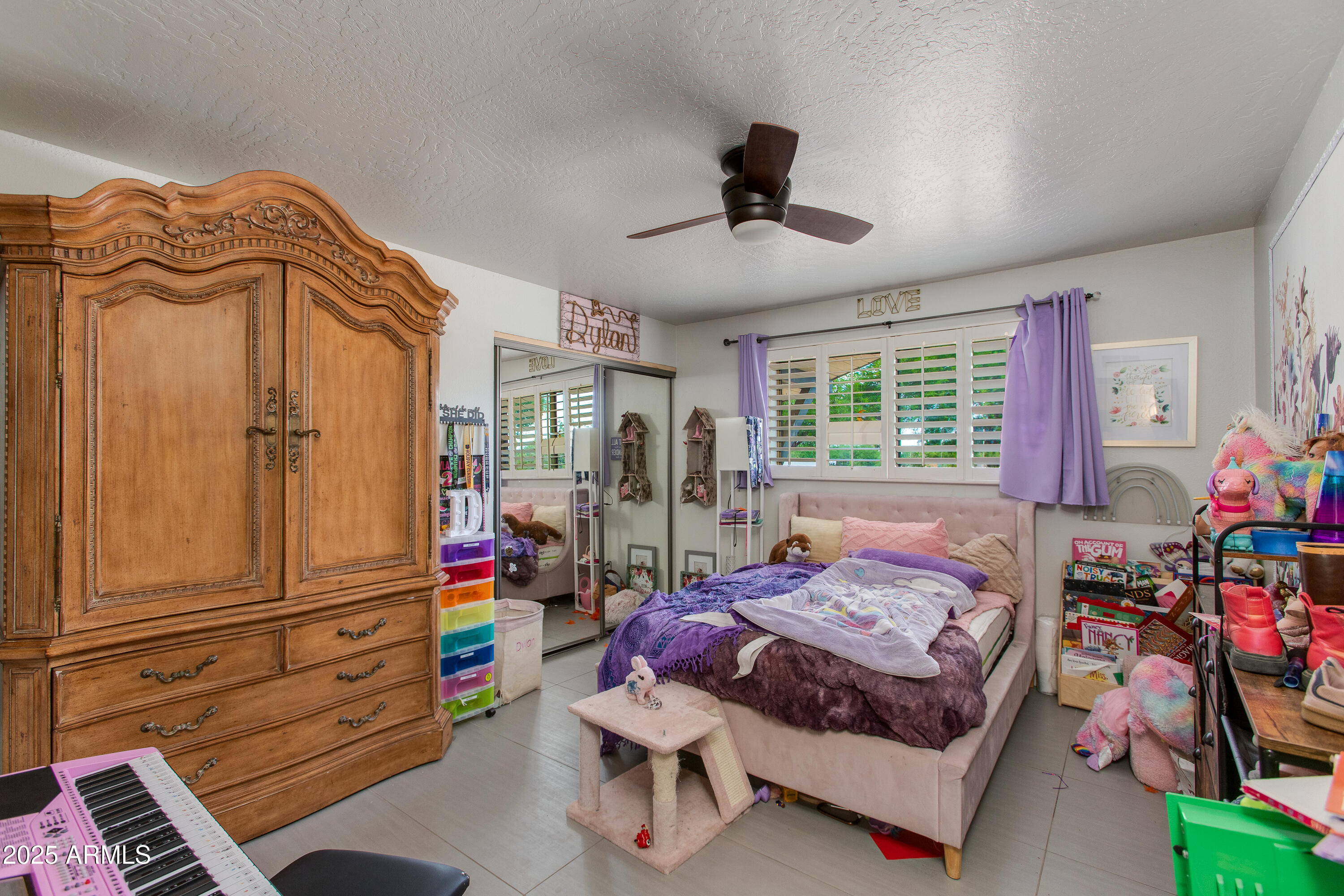 7102 E KALIL Drive