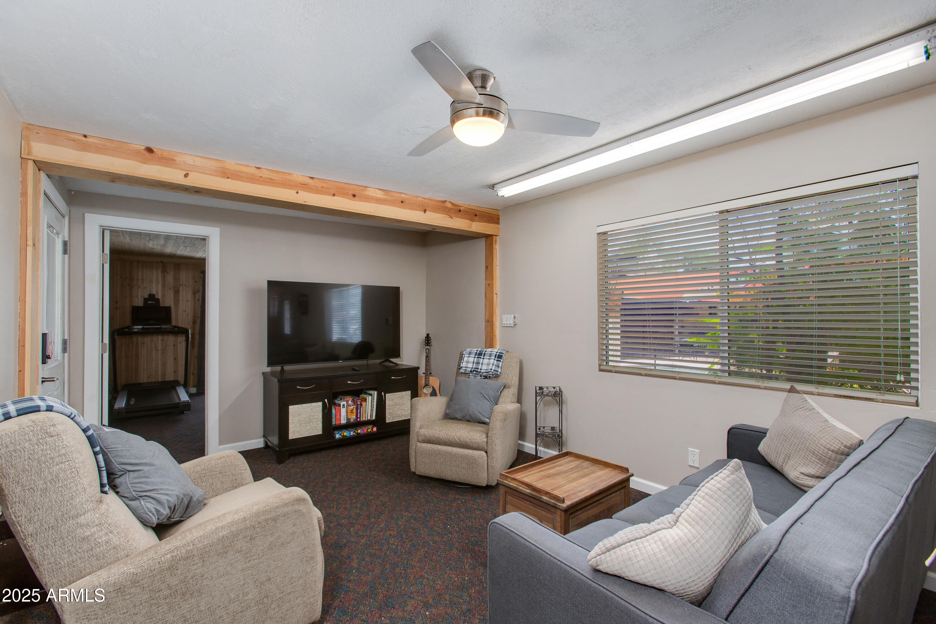 7102 E KALIL Drive