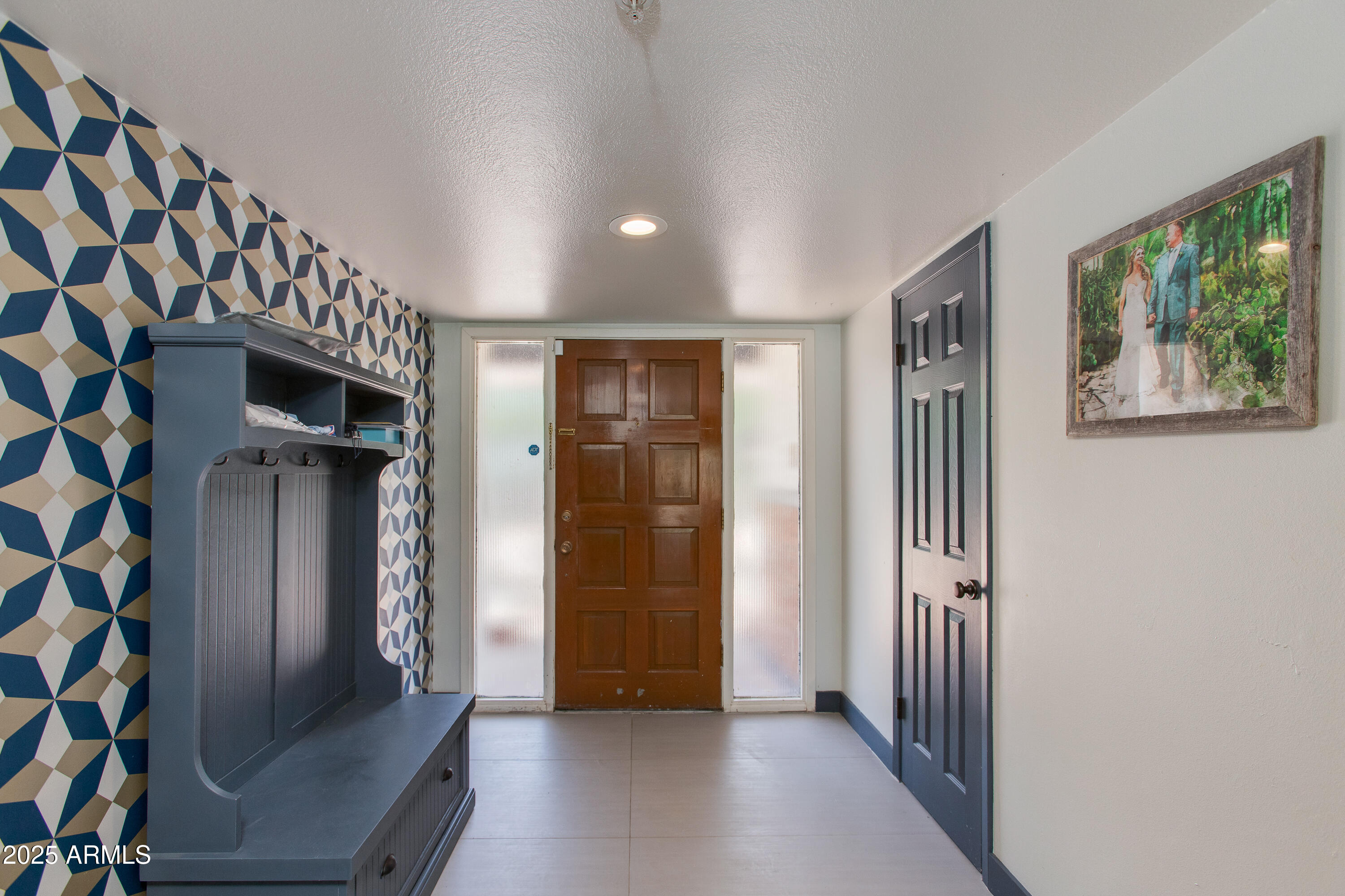 7102 E KALIL Drive