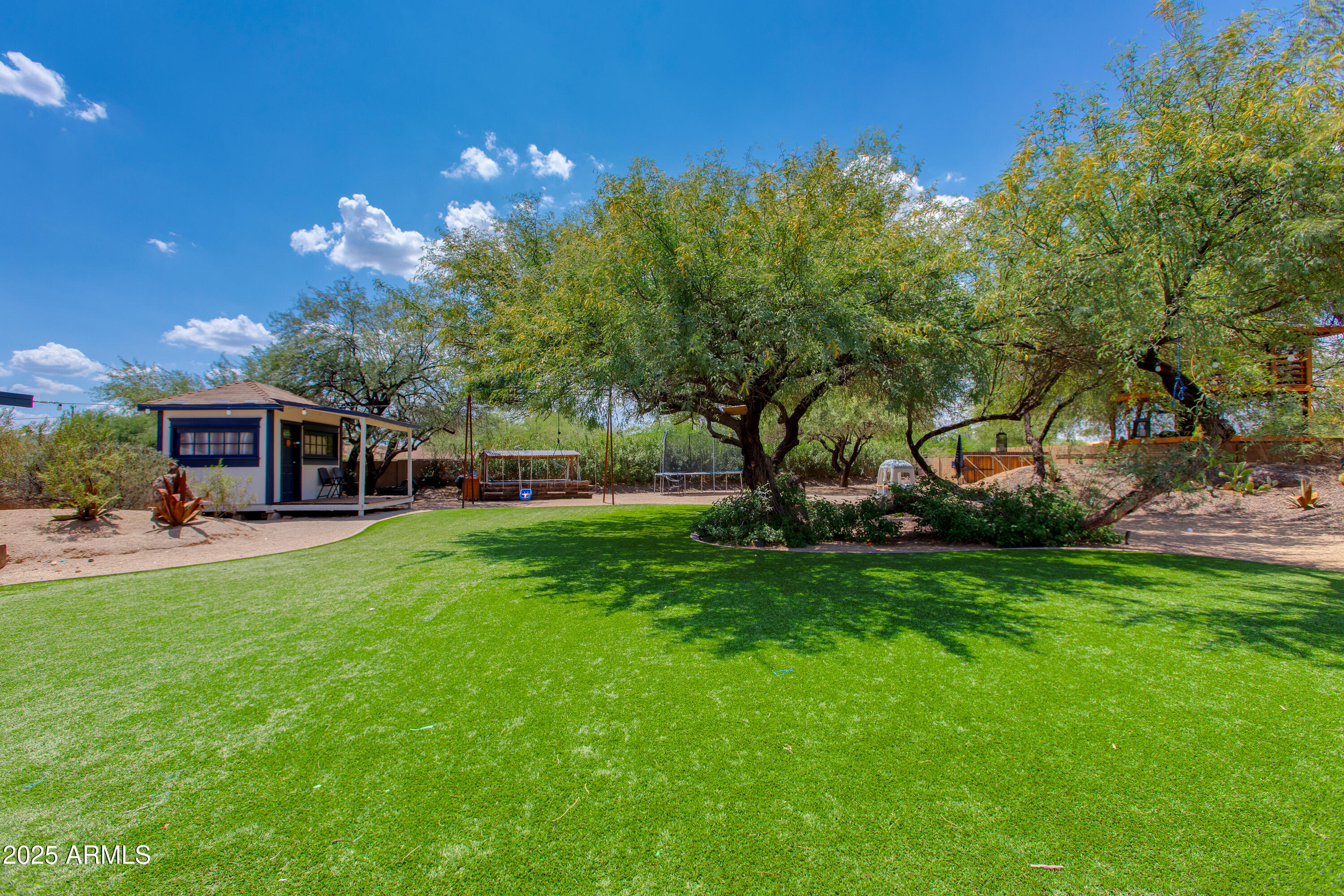 7102 E KALIL Drive