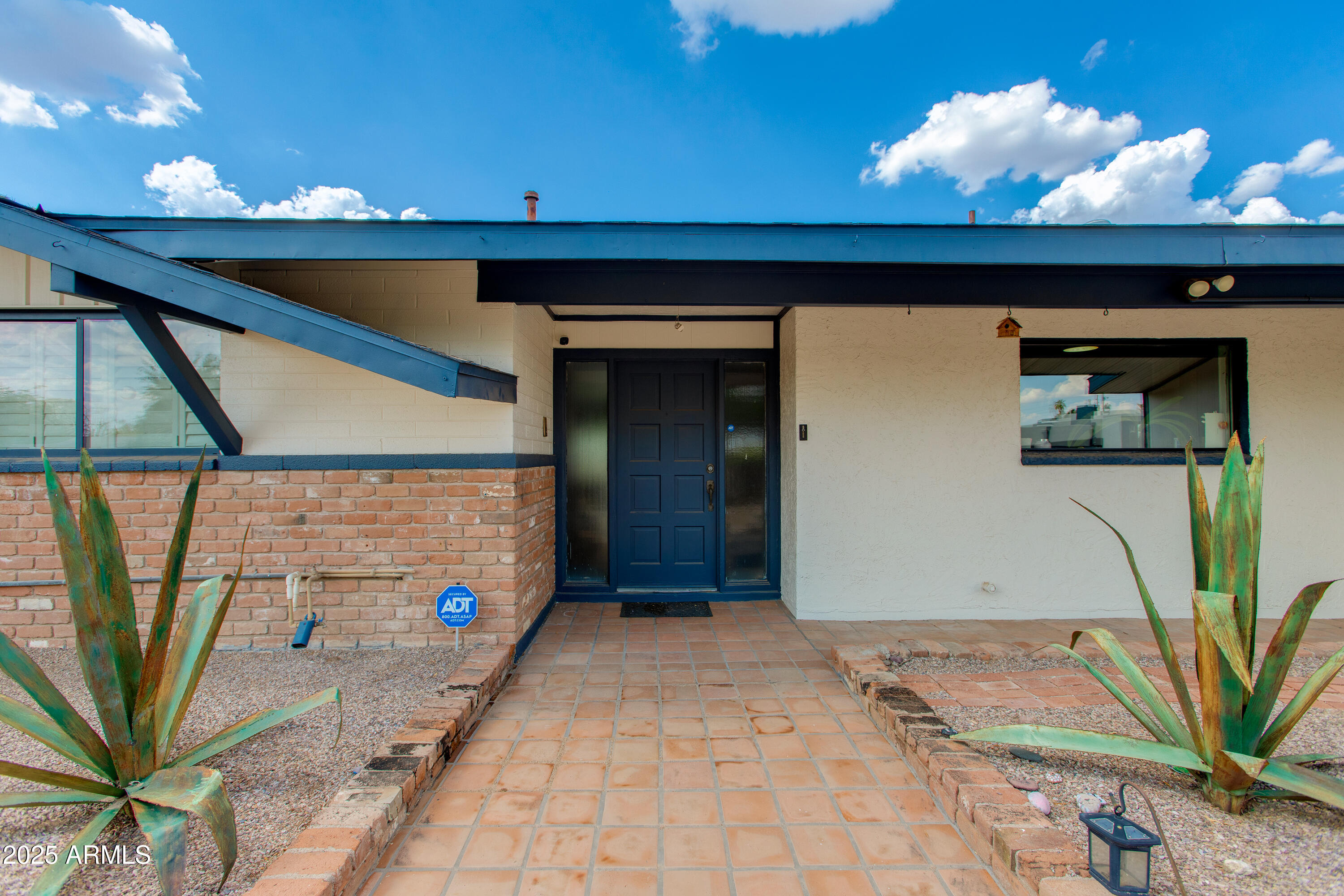 7102 E KALIL Drive