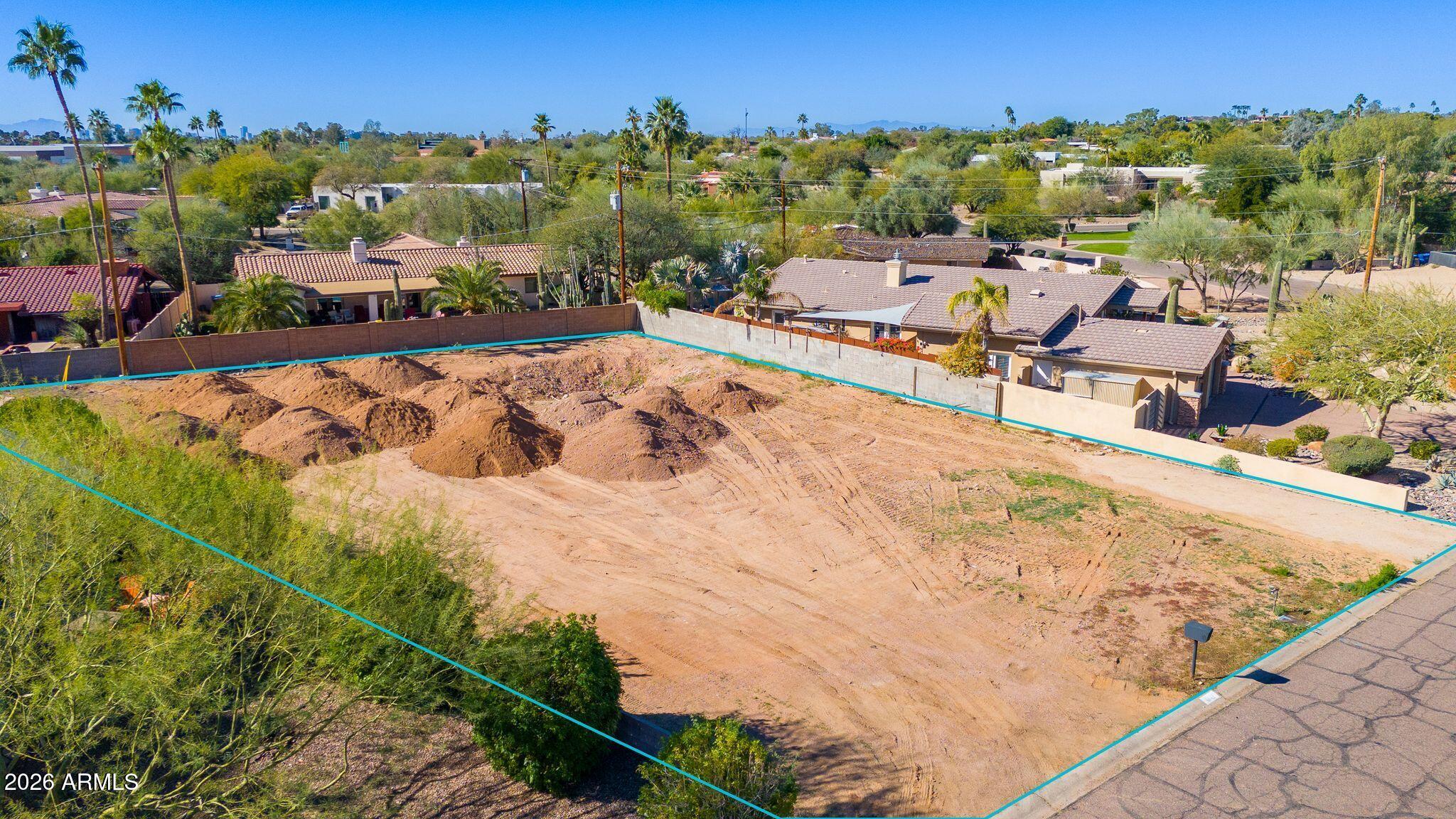 4027 E San Miguel Avenue 84