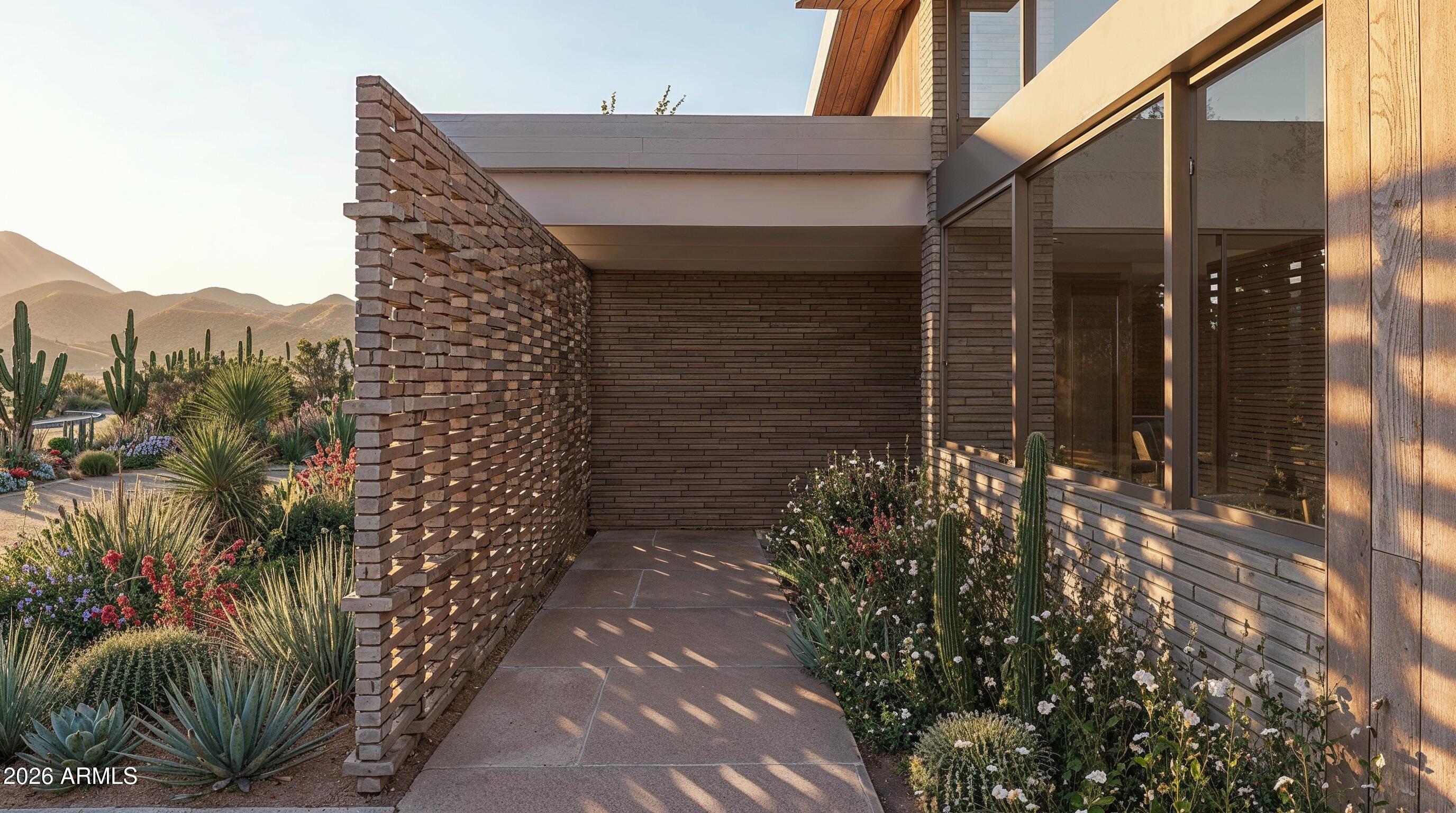 4027 E San Miguel Avenue