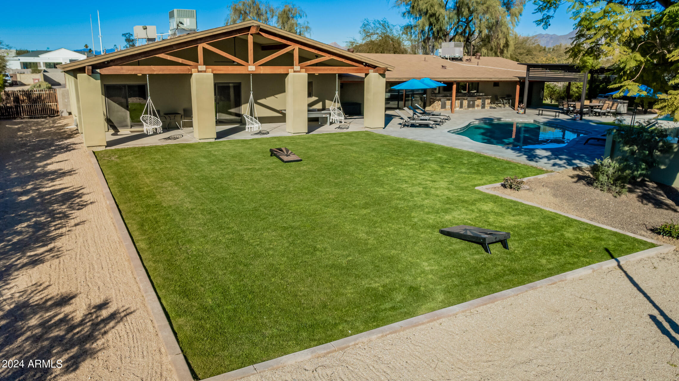 7701 E DAVENPORT Drive