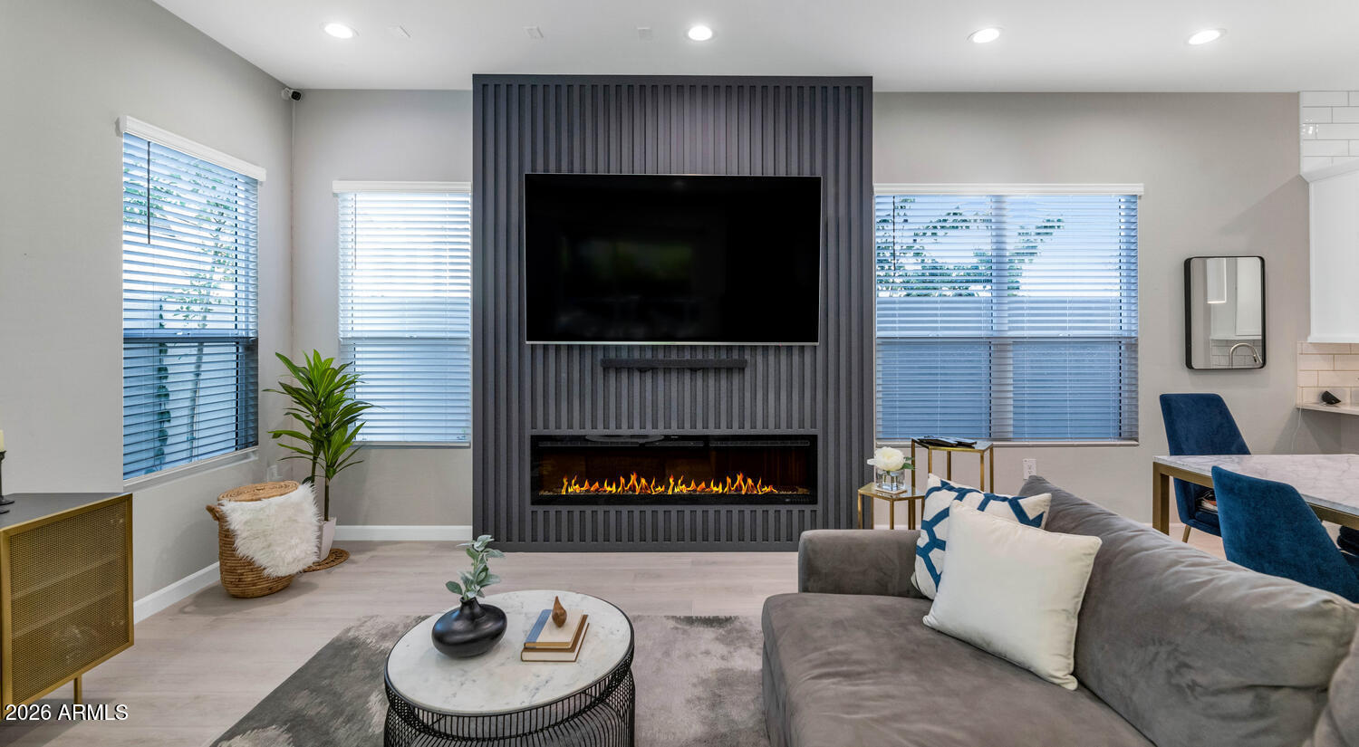 5109 E HELENA Drive