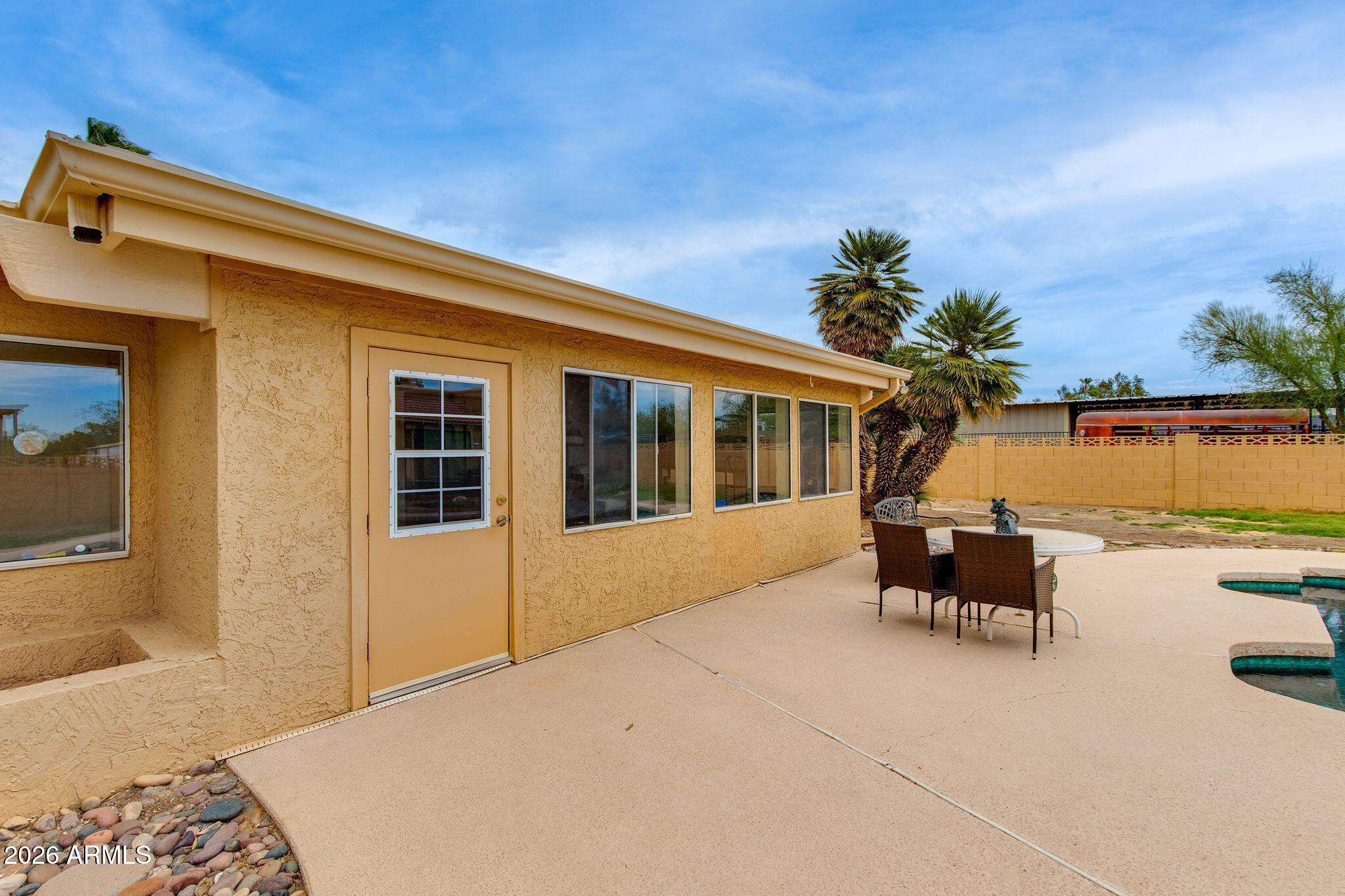8117 E GRAY Road