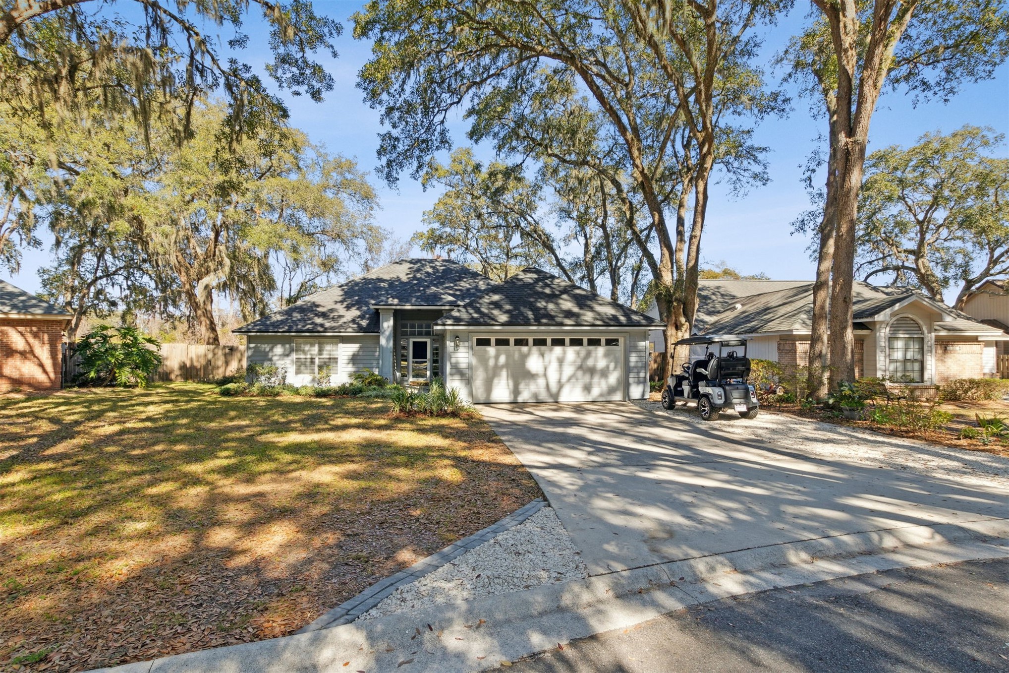 2137 N NATURE'S GATE COURT