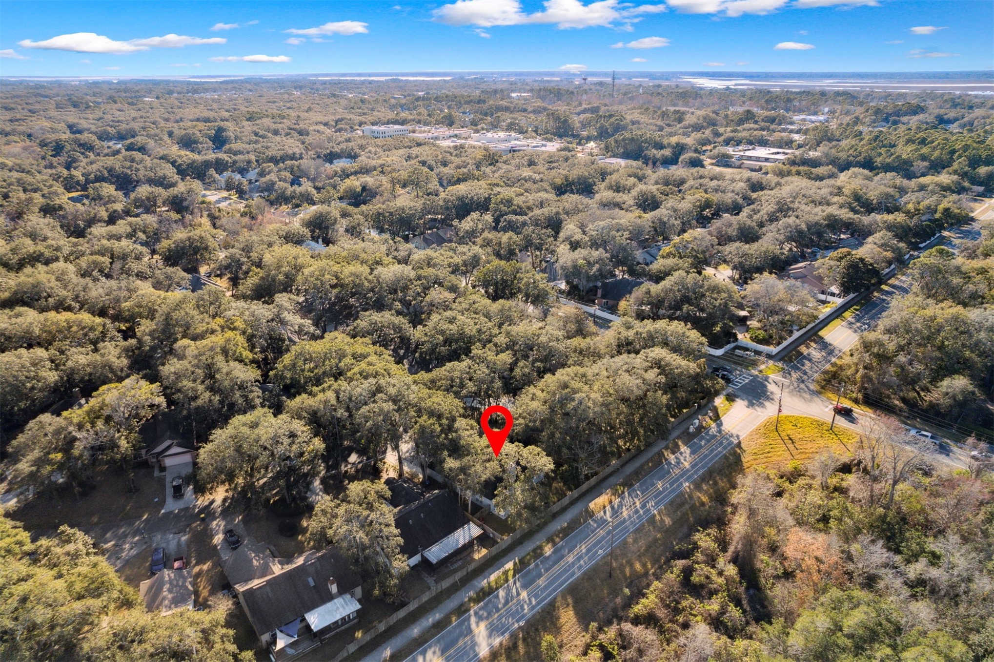 2137 N NATURE'S GATE COURT