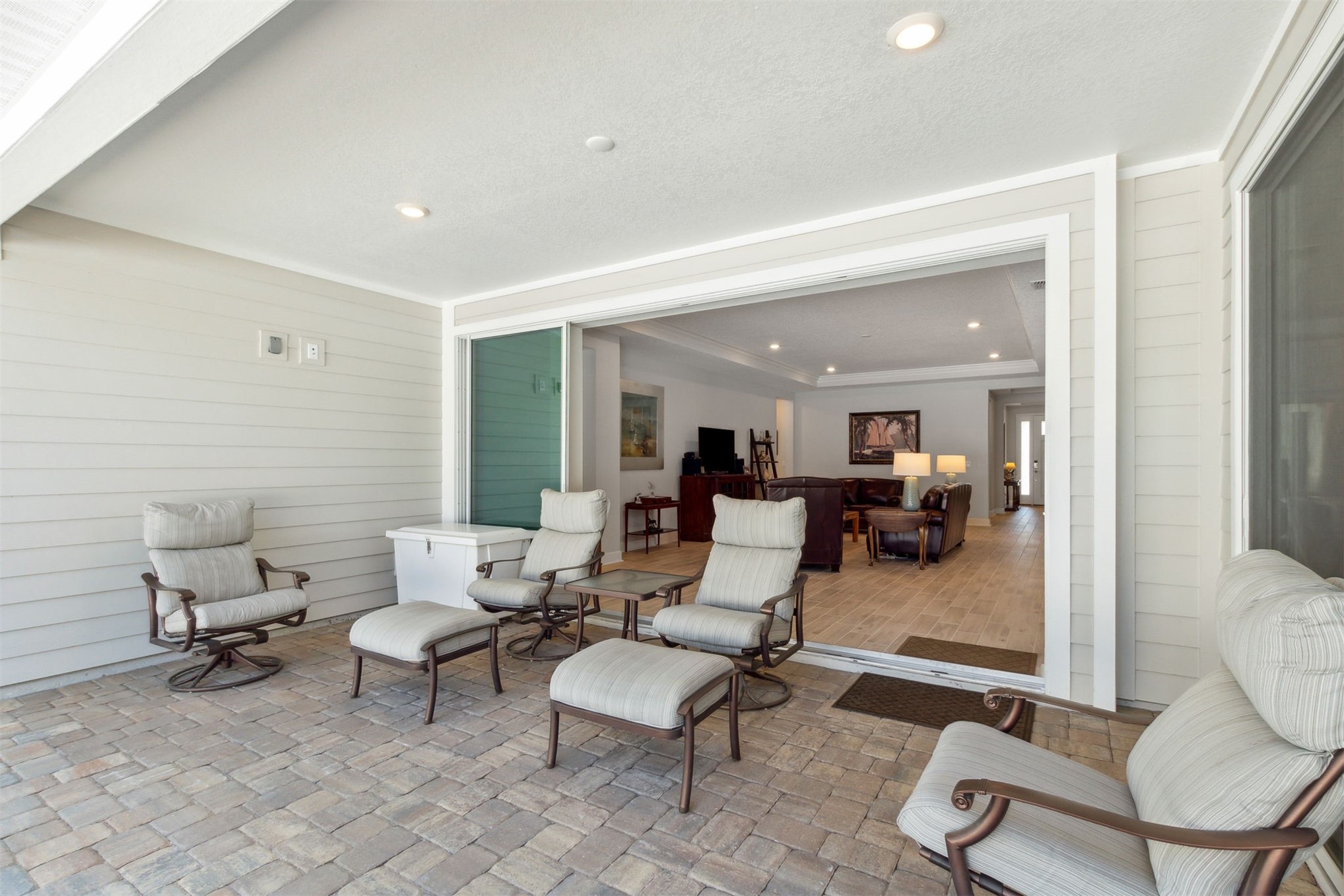92584 SHIPTON LANE