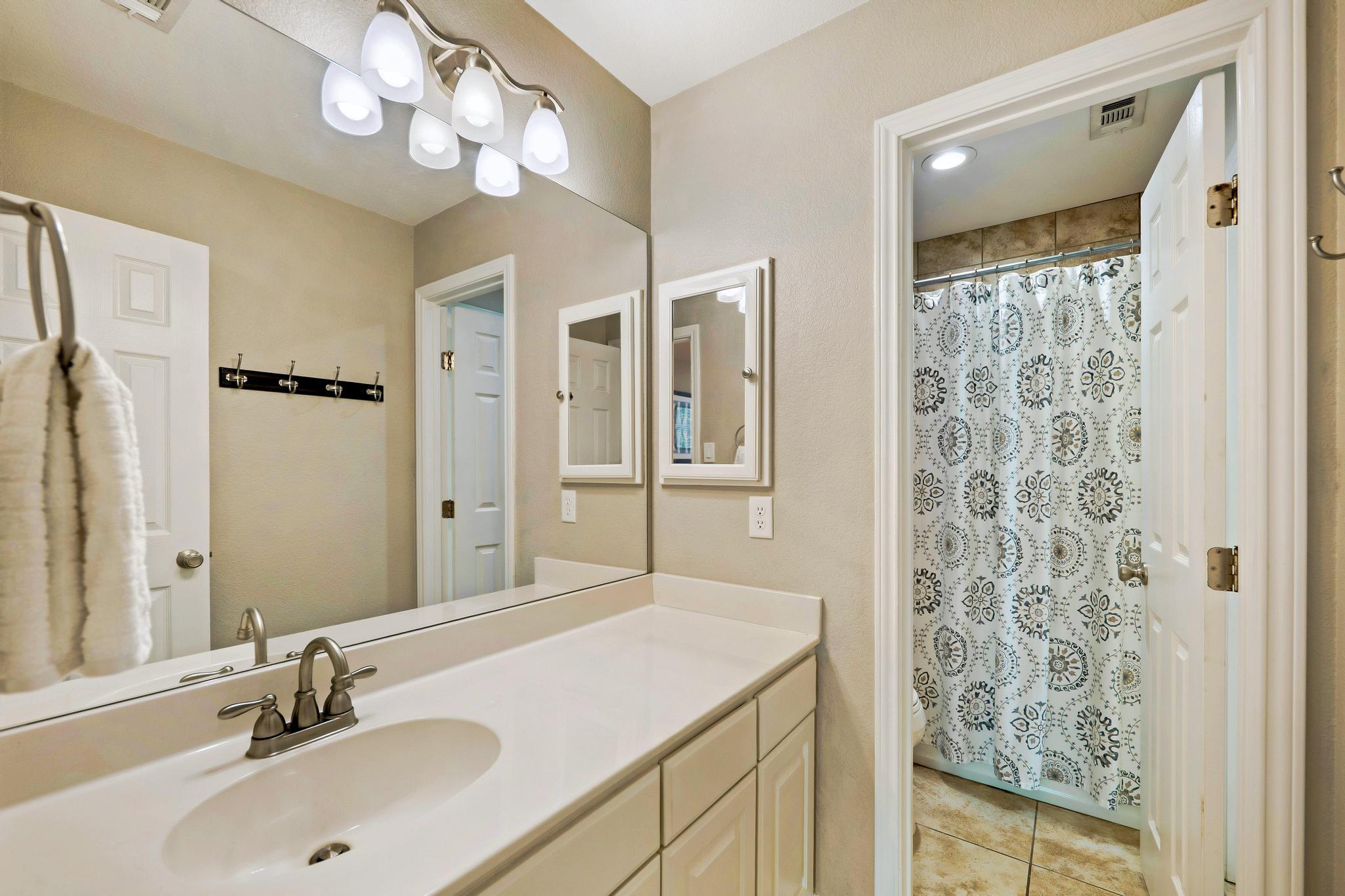 3413 Zebecca Creek DR