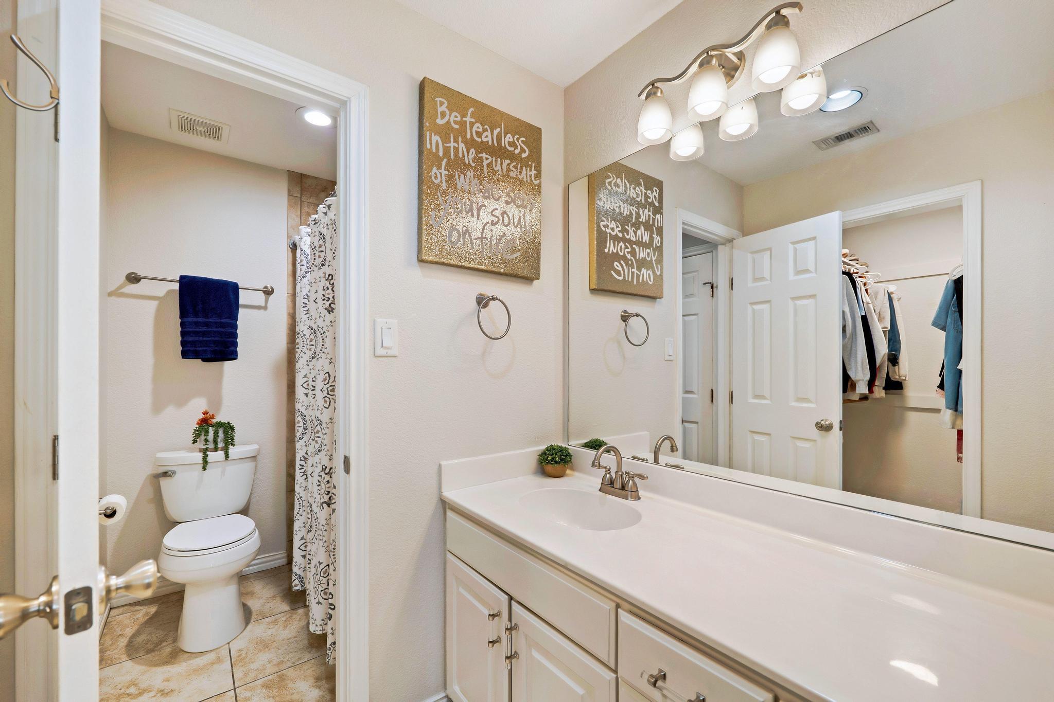 3413 Zebecca Creek DR