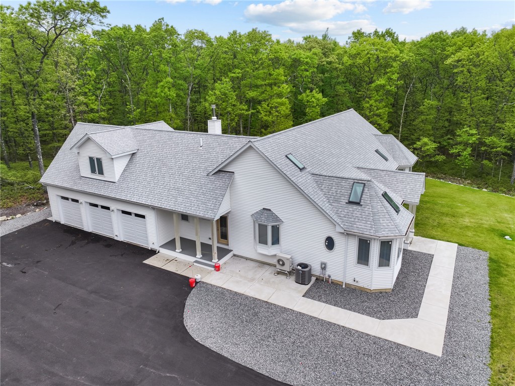 22 West Farm Road