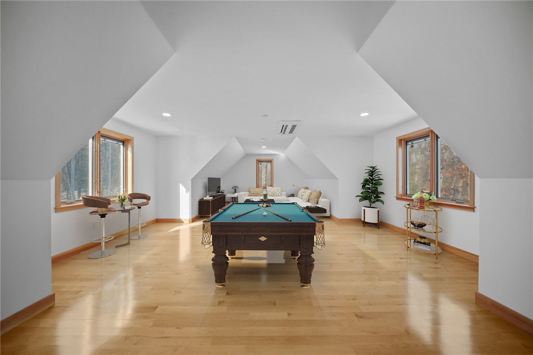 22 West Farm Road