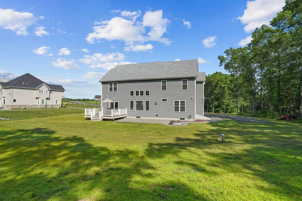 2 West Farm Road