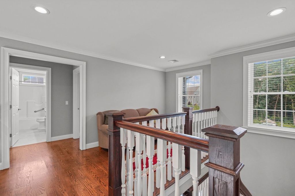 2 West Farm Road