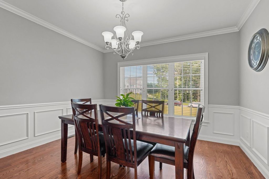 2 West Farm Road