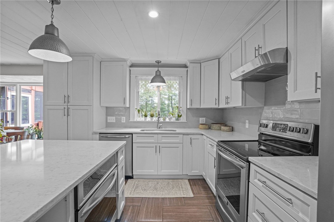 3 Cynthia Road