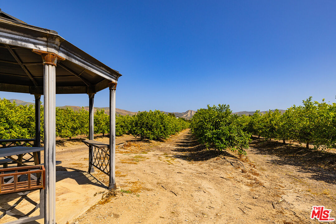 13721 W Telegraph Rd