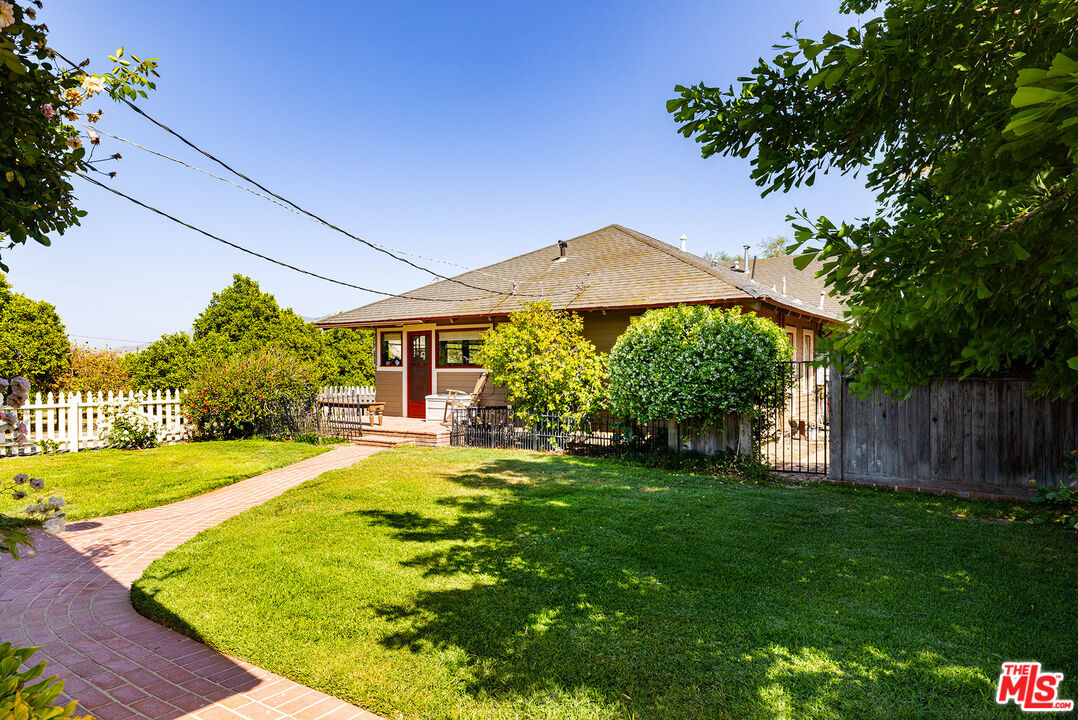 13721 W Telegraph Rd